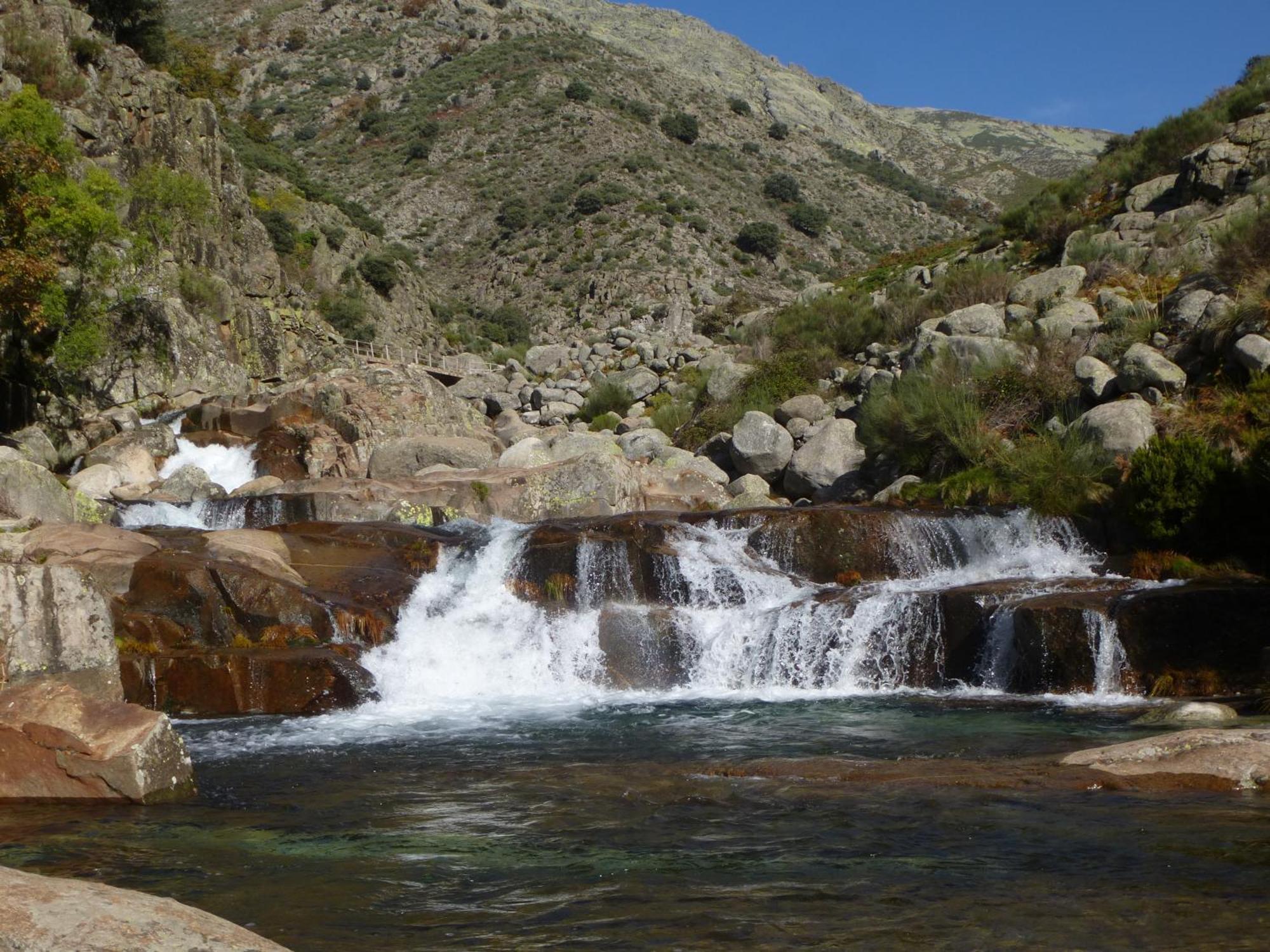 Apartamentos Rurales Entre Fuentes Cuacos De Yuste Exteriör bild