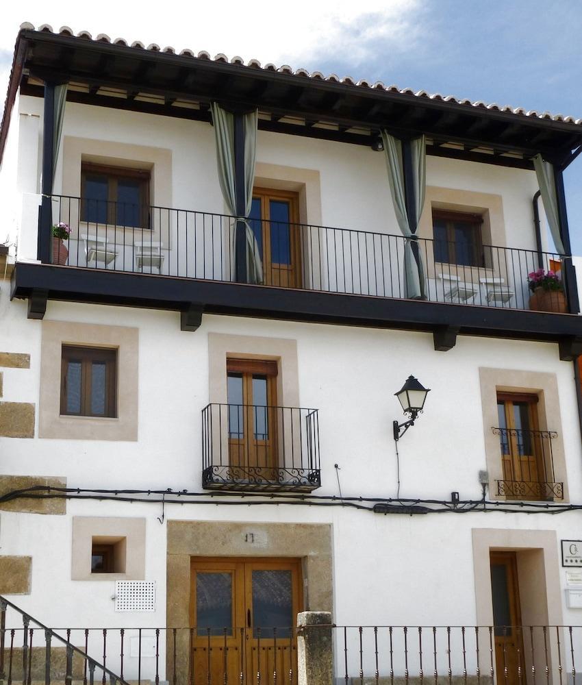 Apartamentos Rurales Entre Fuentes Cuacos De Yuste Exteriör bild
